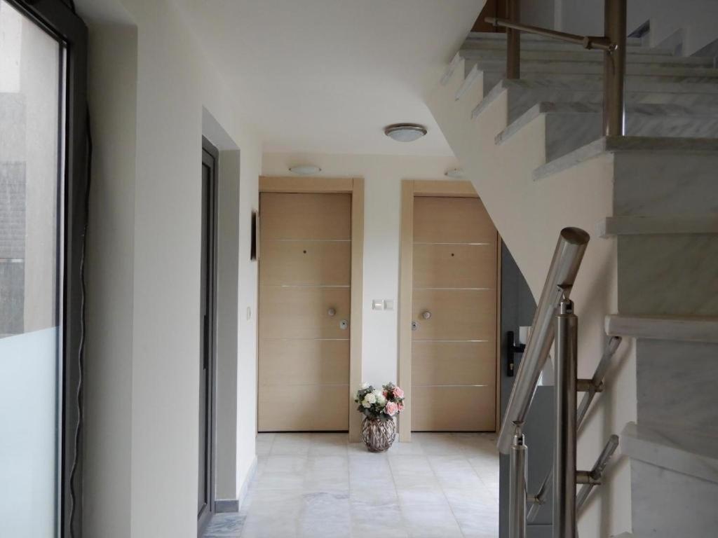 Filippos Apartments Amarynthos Dış mekan fotoğraf