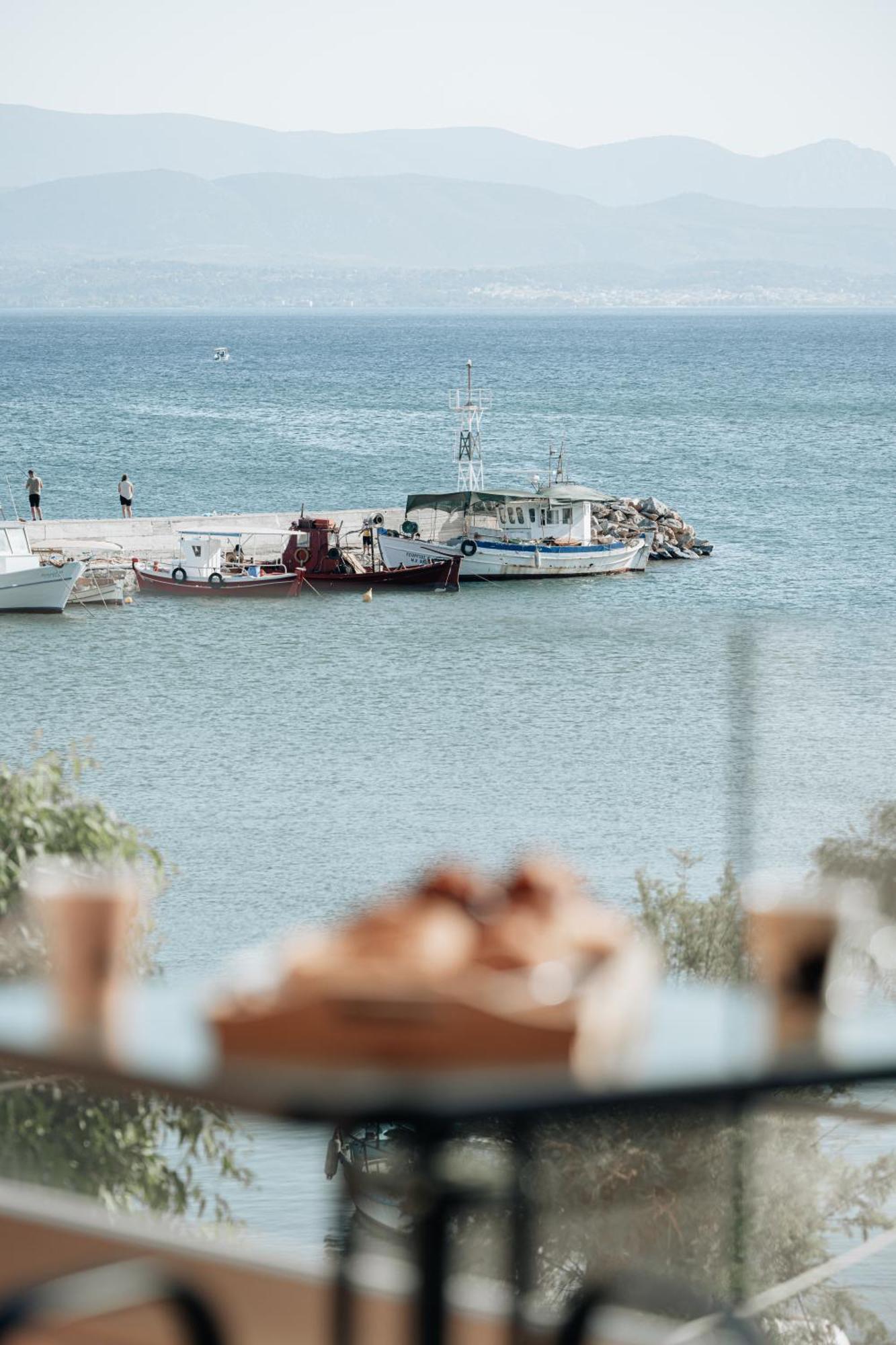 Filippos Apartments Amarynthos Dış mekan fotoğraf